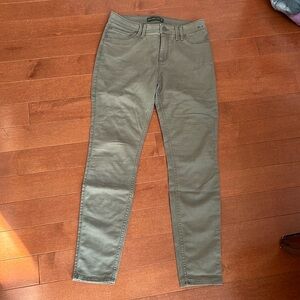 Abercrombie & fitch women’s stretch skinny pants size 26